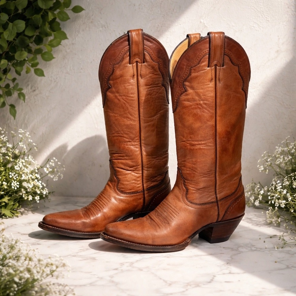 Justin Boots 4207 Vintage Brown Leather Western Cowboy Boots Womens 5A Feminine